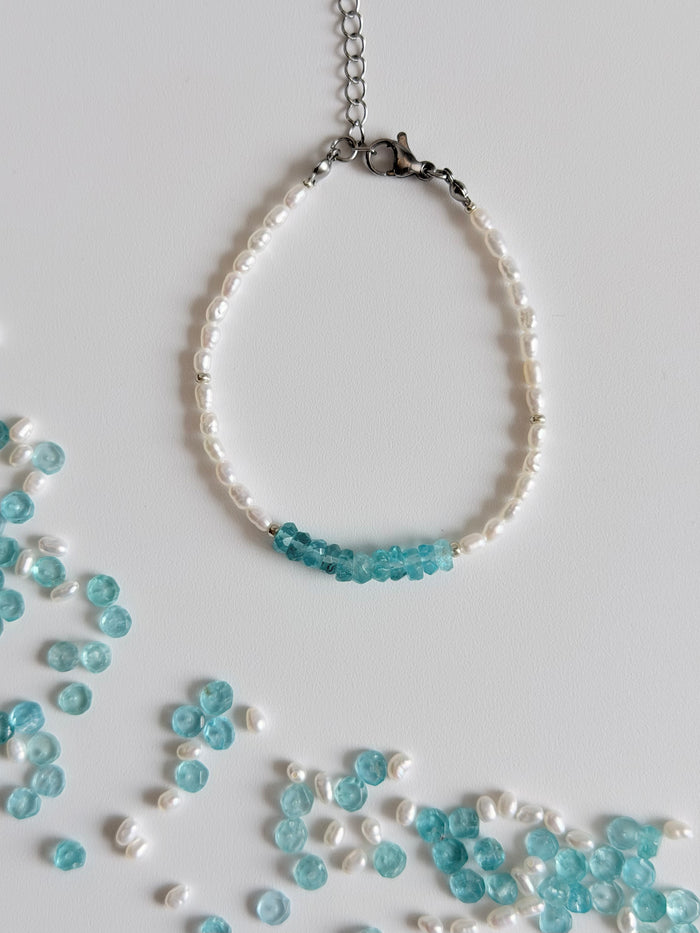 Blue Apatite and Pearl Bracelet